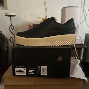 Sorel Men's Black and Tan Sneakers